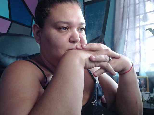 beautifulchubbyq... Live Webcam on BongaCams