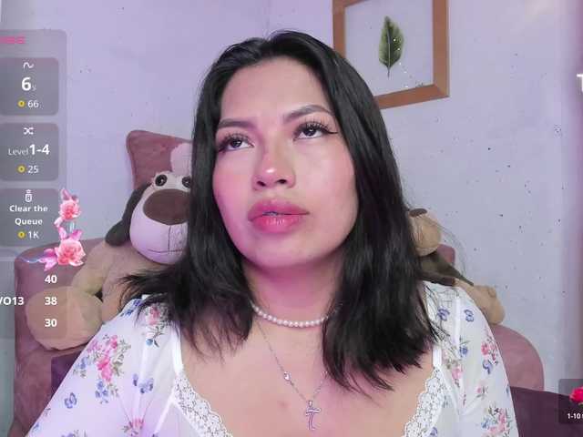 Rosielee from BongaCams