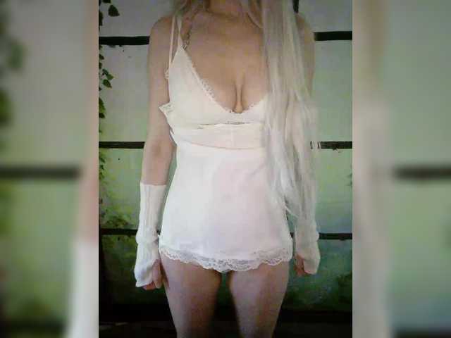 Kuca's BongaCams show and profile