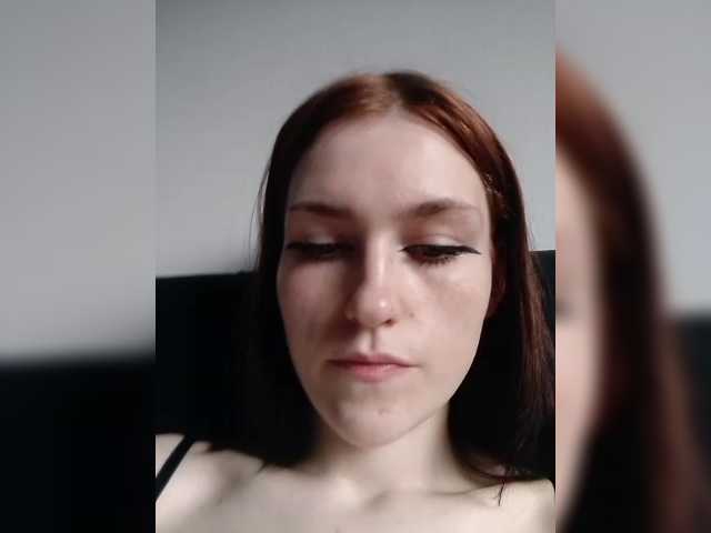  Moonlitmiragea chat room