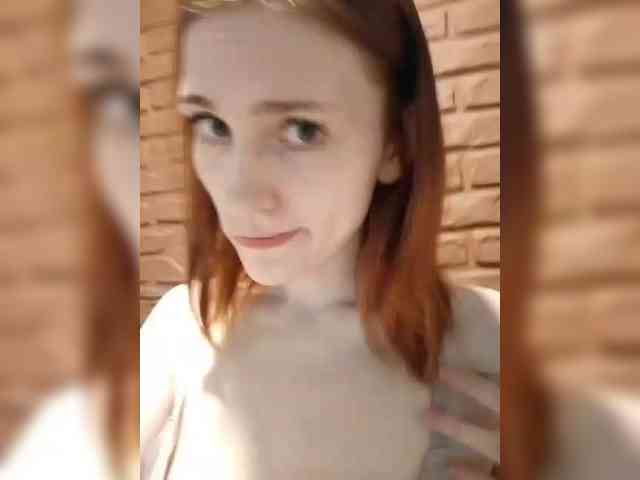 Moonlitmiragea webcam