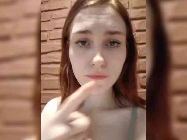 Moonlitmiragea webcam