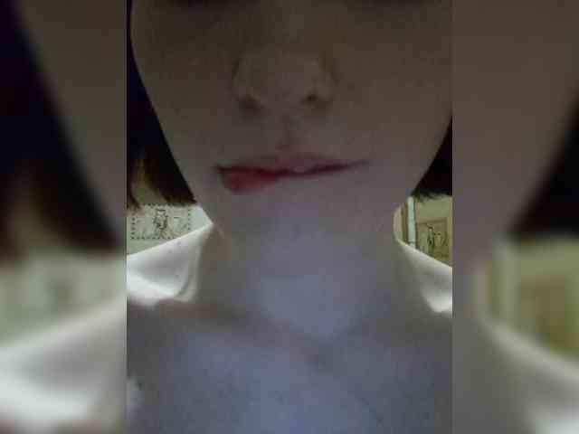 Moonlitmiragea Live Webcam on BongaCams