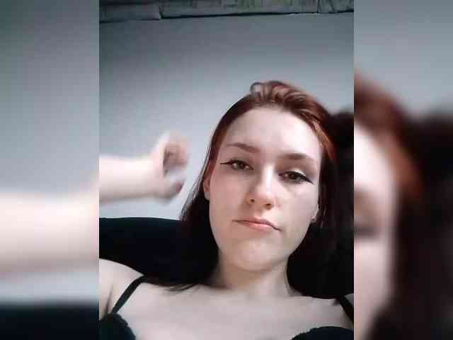Moonlitmiragea webcam