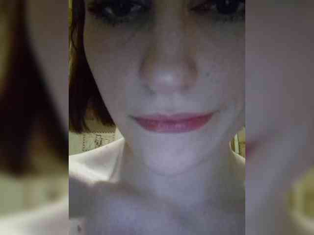 Moonlitmiragea webcam