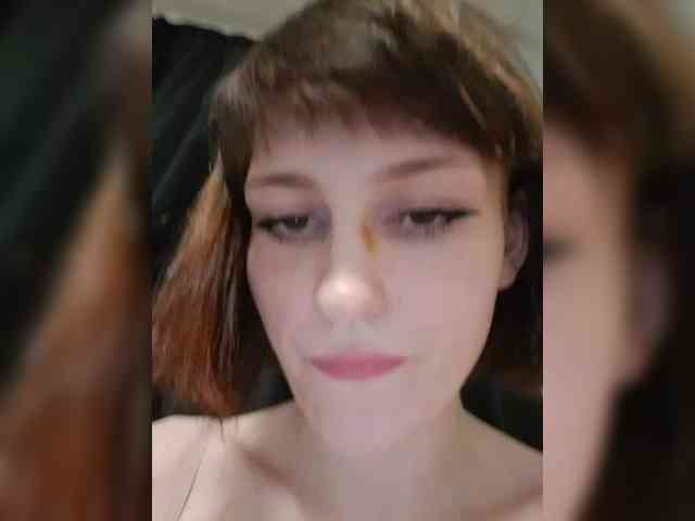 Moonlitmiragea webcam