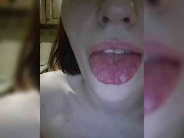 Moonlitmiragea webcam