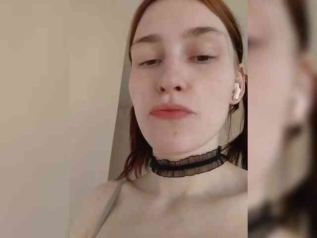 Moonlitmiragea webcam