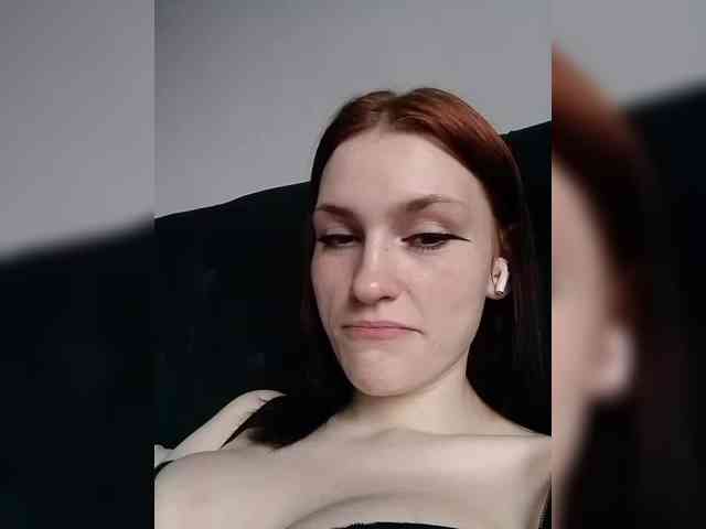 Moonlitmiragea webcam