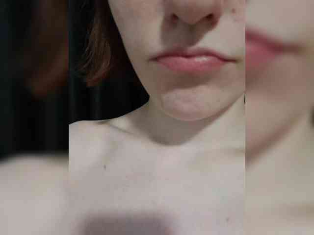 Moonlitmiragea webcam