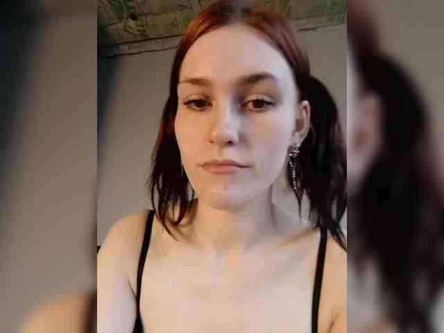 Moonlitmiragea webcam