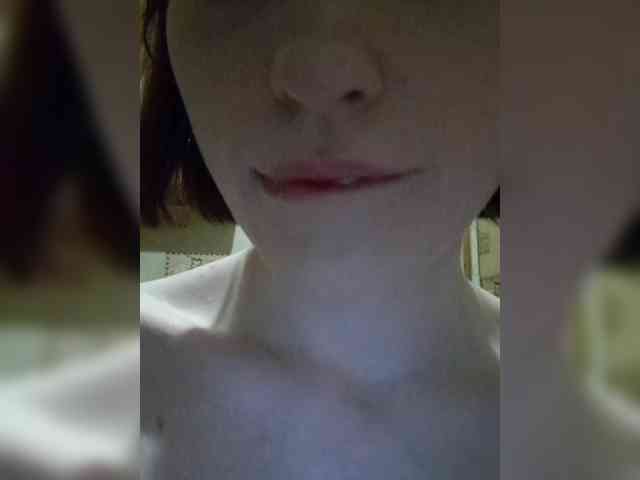 Moonlitmiragea webcam