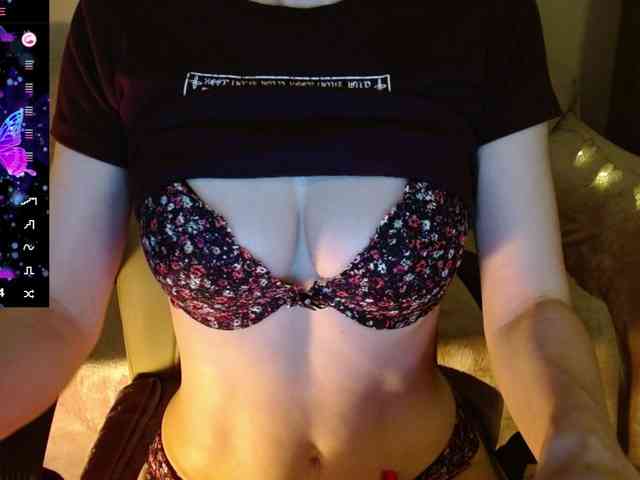 SabrinaSun webcam