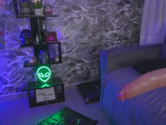 TamaraWaxx's BongaCams show and profile