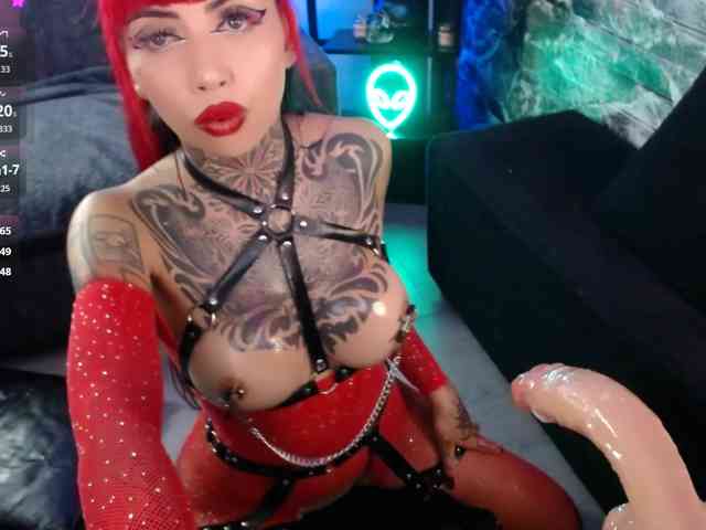 TamaraWaxx TamaraWaxx