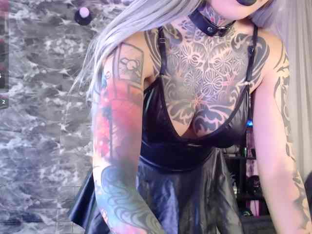 TamaraWaxx webcam