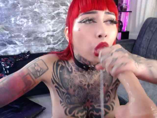 TamaraWaxx webcam