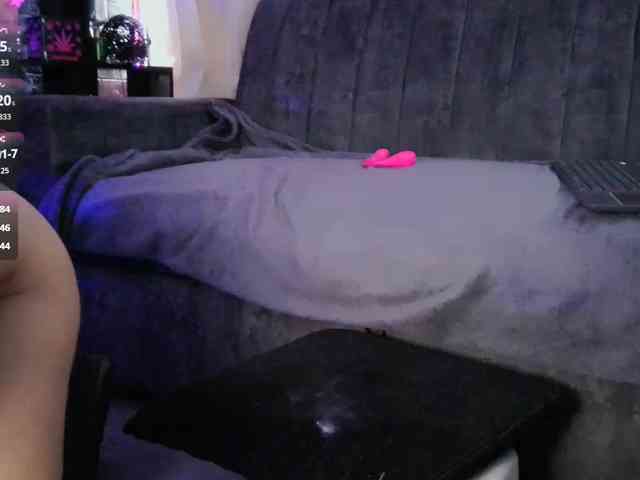 TamaraWaxx webcam
