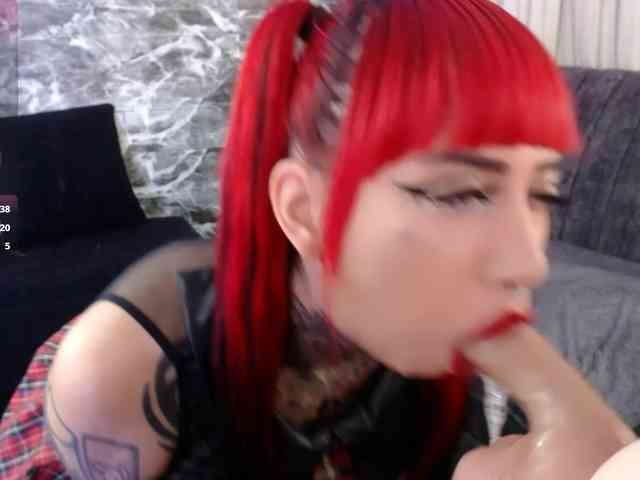 TamaraWaxx webcam