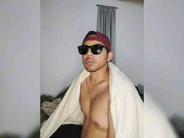 Numan28 Live Webcam on BongaCams Numan28 Live Webcam on BongaCams