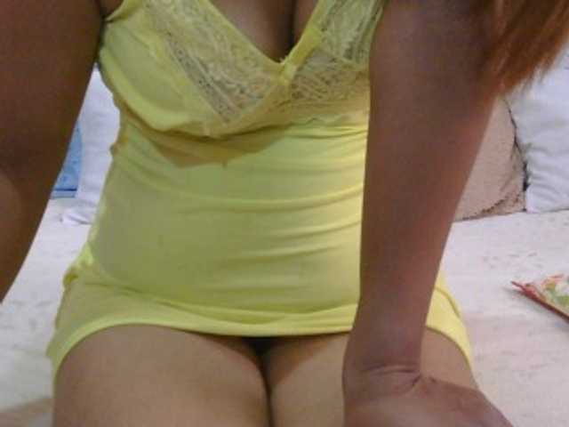 Mielly's BongaCams show and profile