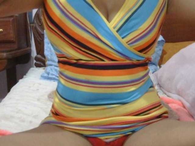 Mielly's BongaCams show and profile