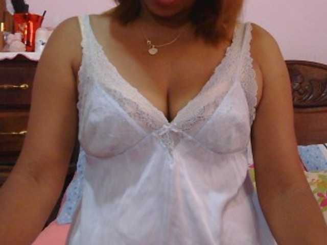 Mielly's BongaCams show and profile