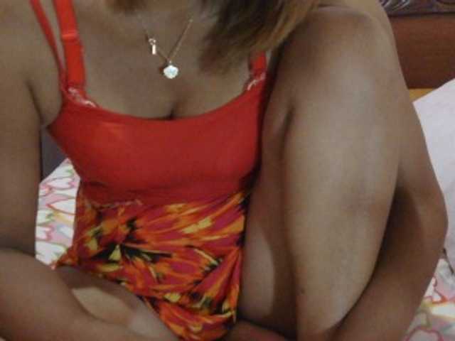 Mielly's BongaCams show and profile