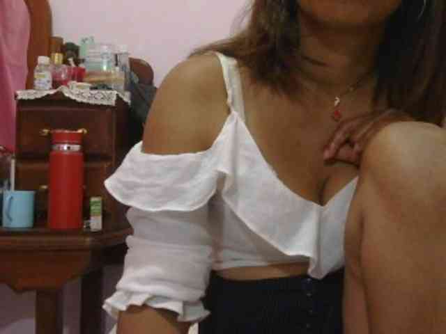 Mielly bongacams