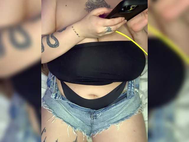 LikoNik's BongaCams show and profile