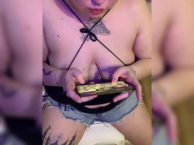 LikoNik's BongaCams show and profile