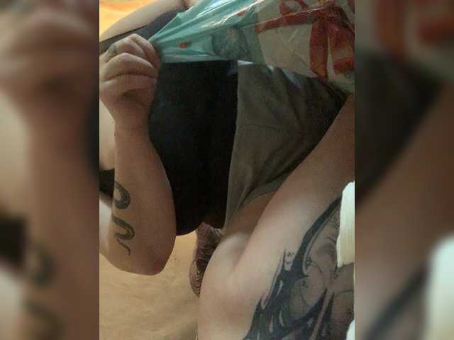 LikoNik's BongaCams show and profile