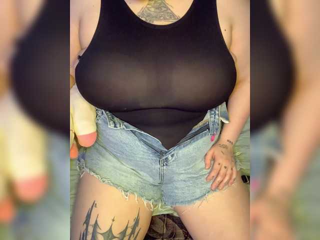 LikoNik's BongaCams show and profile