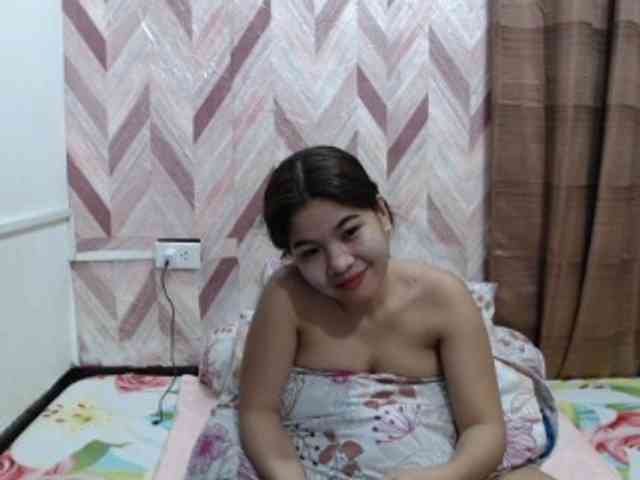 Kira-Rosse201 webcam