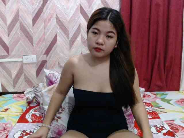 Kira-Rosse201 webcam