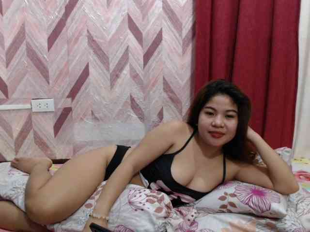 Kira-Rosse201 webcam