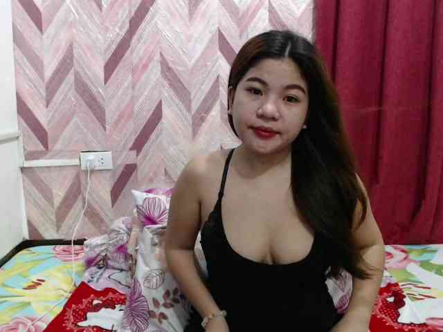 Kira-Rosse201 webcam
