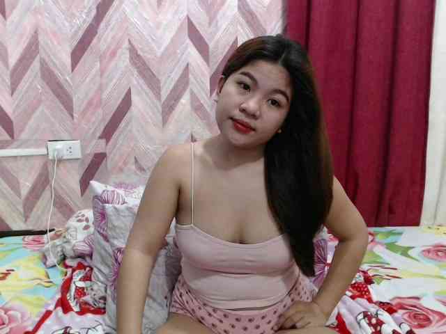 Kira-Rosse201 webcam