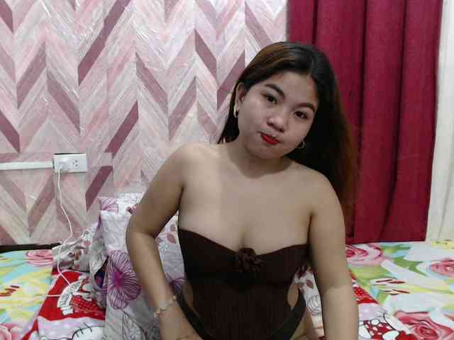 Kira-Rosse201 webcam