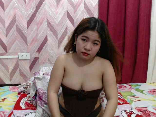 Kira-Rosse201 webcam