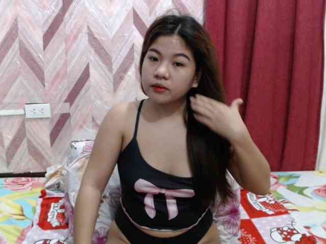 Kira-Rosse201 Live Webcam on BongaCams