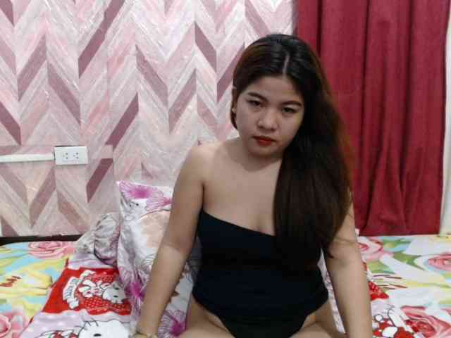 Kira-Rosse201 webcam