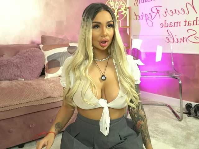 AmberGolden live cam