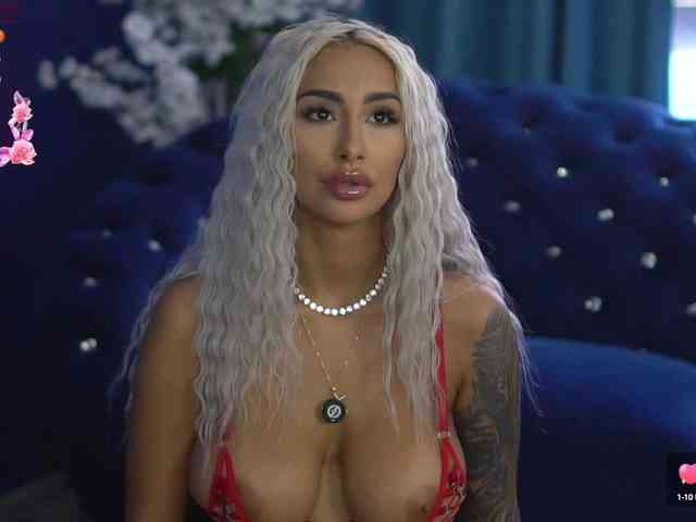 AmberGolden webcam