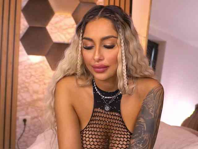 online cam AmberGolden