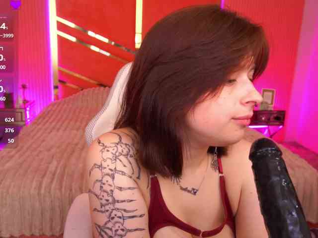 MikiiKiwi webcam
