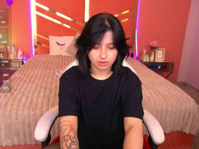 MikiiKiwi webcam