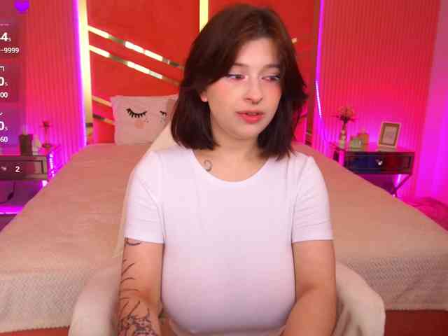 MikiiKiwi webcam