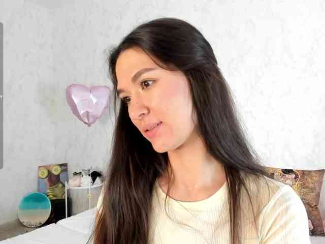 charmingkitty webcam
