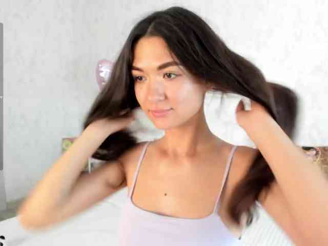 charmingkitty webcam